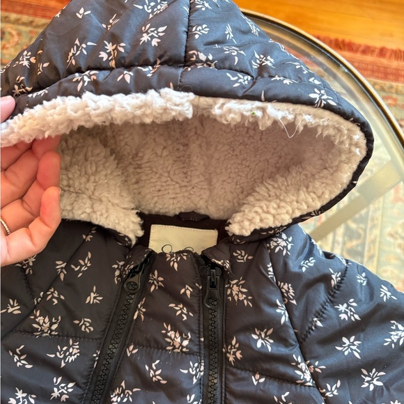 Floral Quilted Baby Snowsuit with fold over mittens and
Hood | 6-9 months - Picture 3 of 10